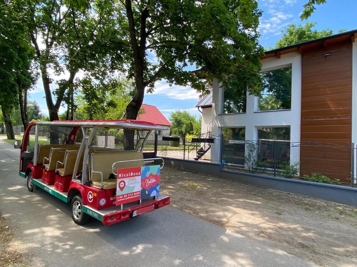 Bike & Fun Apartments - Balatonakarattya Exteriör bild
