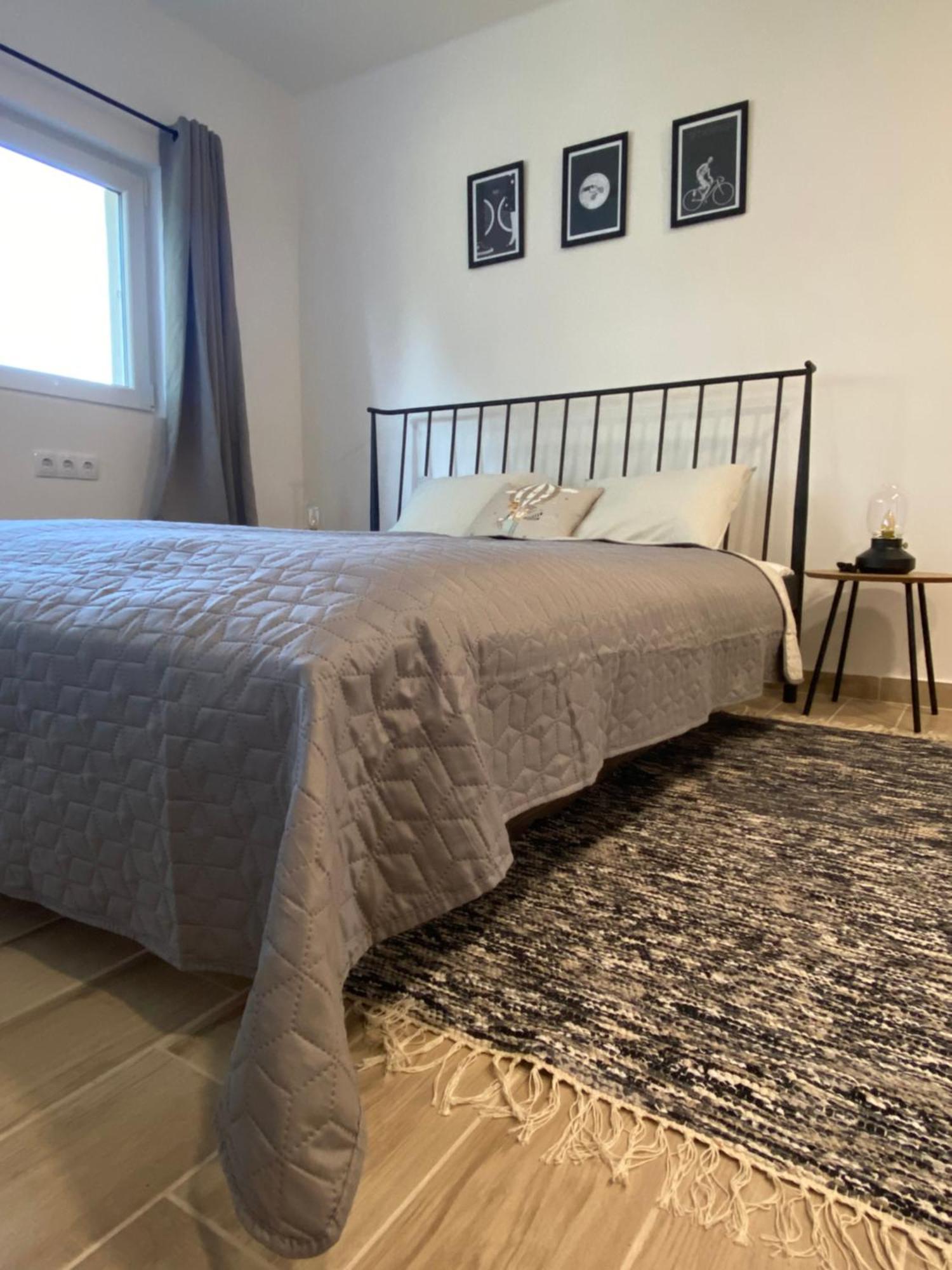 Bike & Fun Apartments - Balatonakarattya Rum bild
